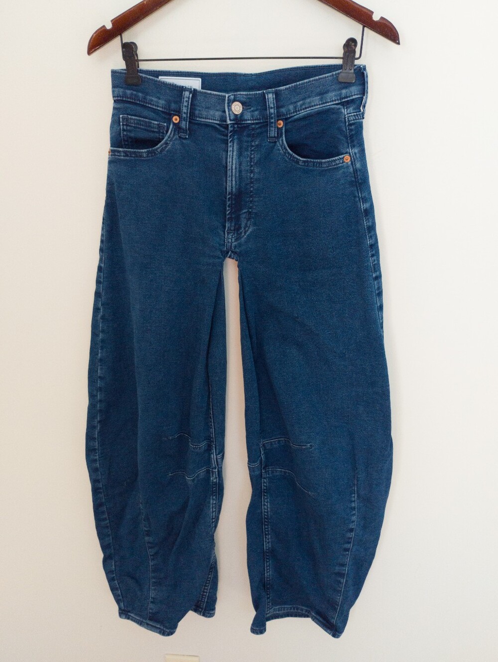 Gap High Rise Knit Horseshoe Jeans Medium Indigo Size 26 Regular Barrel Leg